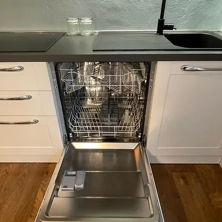 瓦伦纳之家公寓