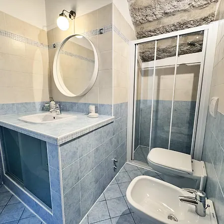 דירה Varennahouse