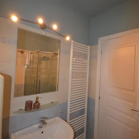 דירה Varennahouse